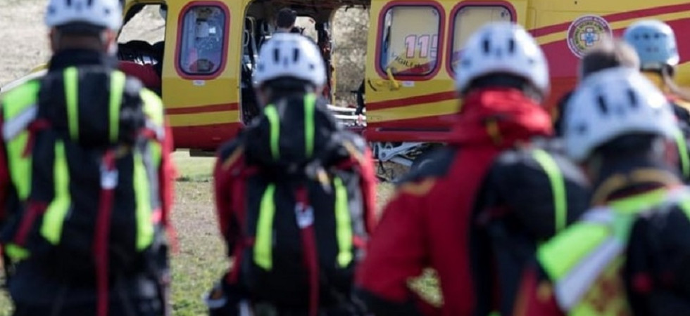Sbagliano percorso e si trovano in un canalone franoso sulle Dolomiti